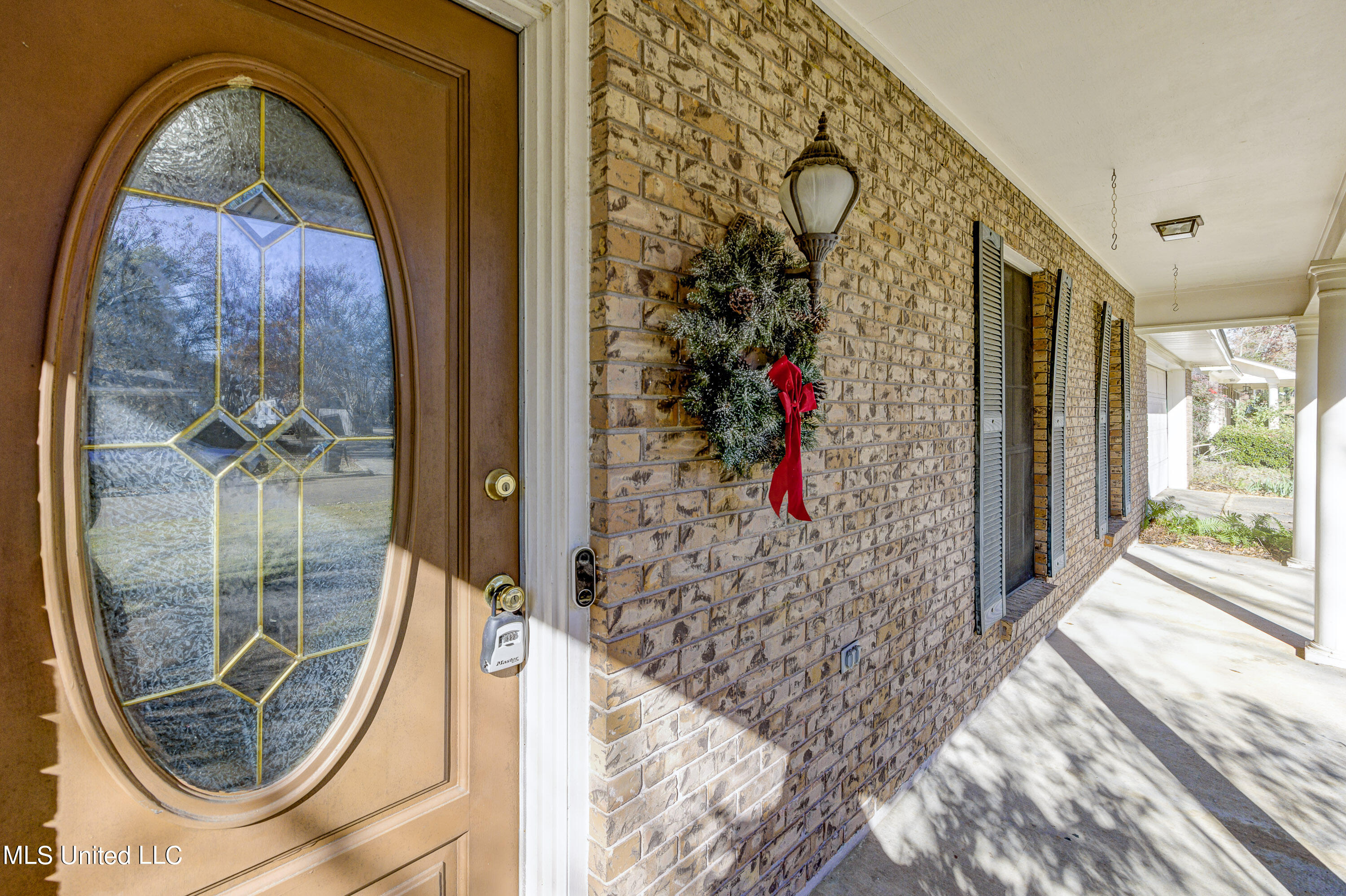 115 Longmeadow Road Brandon, MS 39042 - Photo 2 of 42 Front Porch