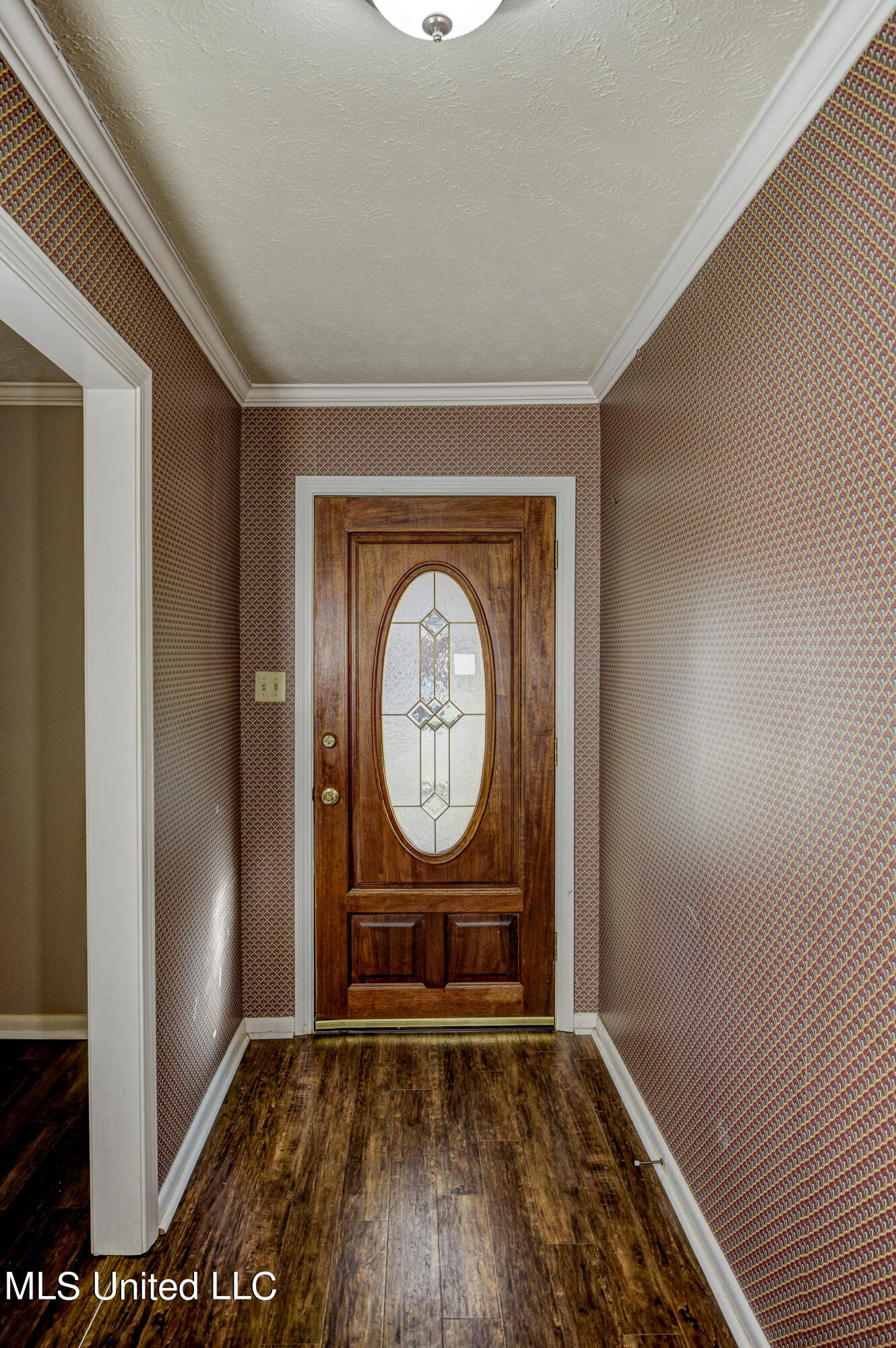 115 Longmeadow Road Brandon, MS 39042 - Photo 3 of 42 Entry Foyer