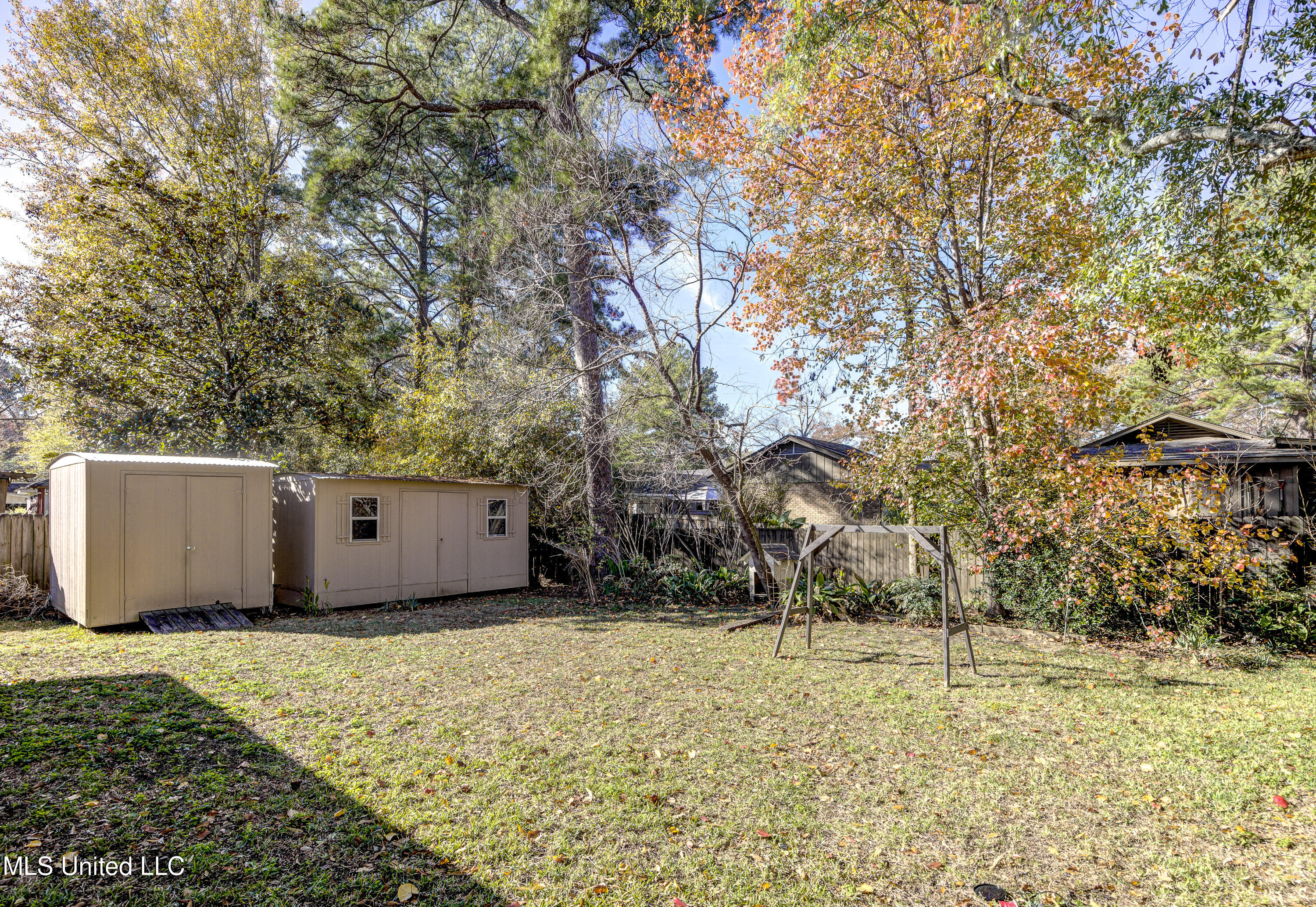 115 Longmeadow Road Brandon, MS 39042 - Photo 41 of 42 Backyard 2