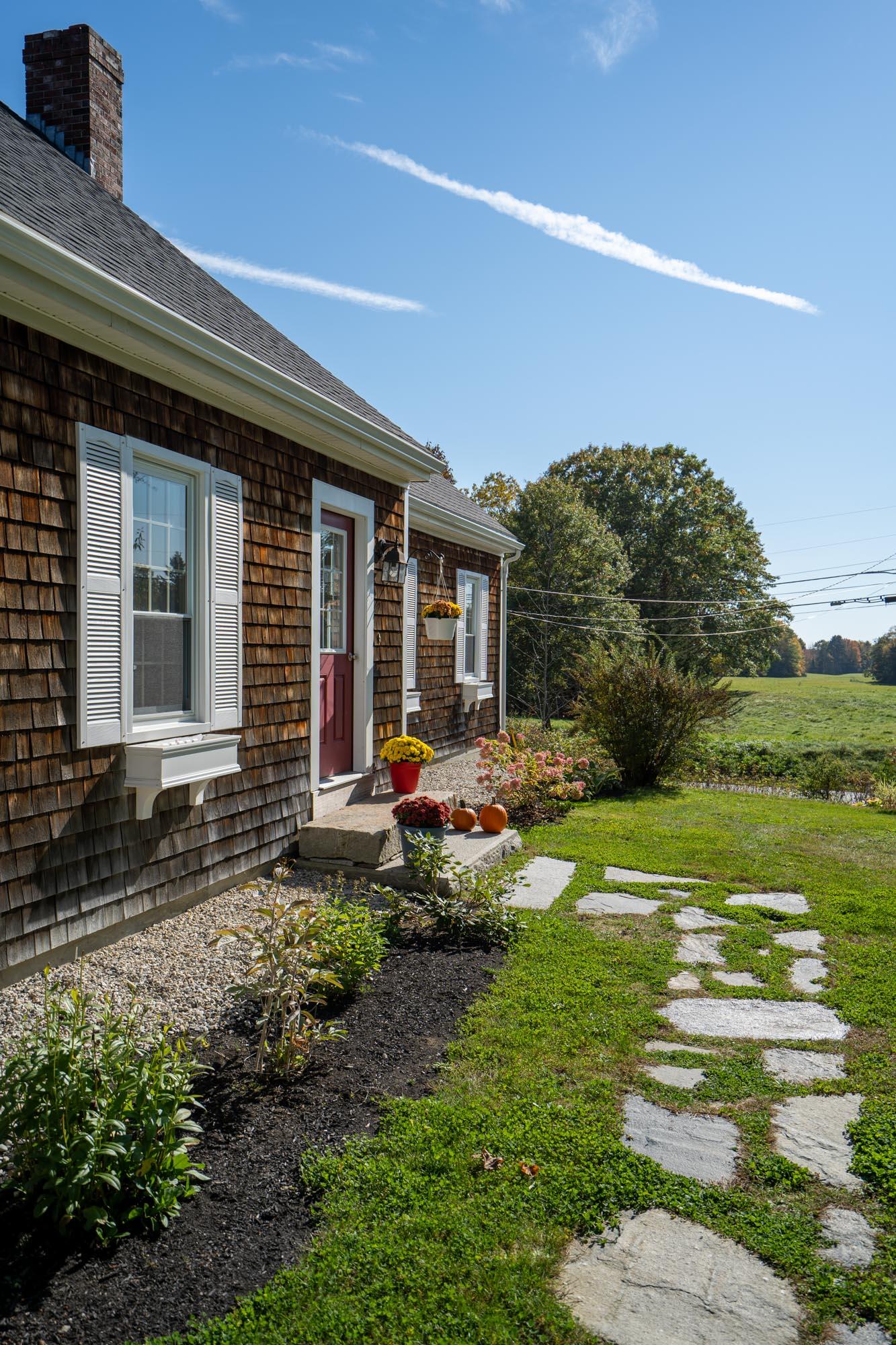 44 Desert Road Freeport, ME 04032 - Photo 2 of 55 44 Desert-16