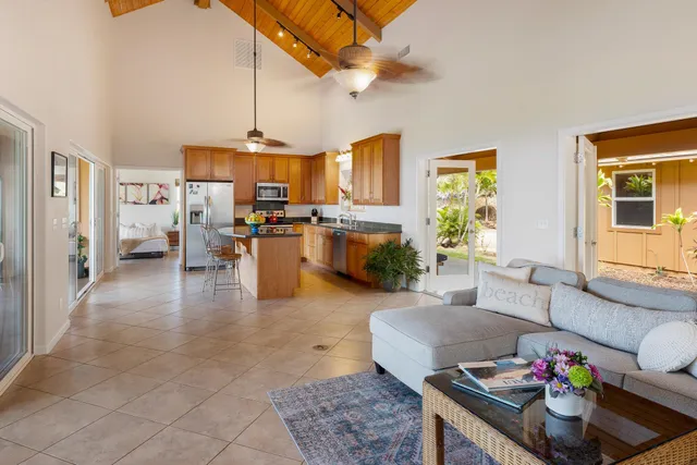 $2,195,000 | 16 Kumu Niu Place, Unit A, Lahaina, HI 96761