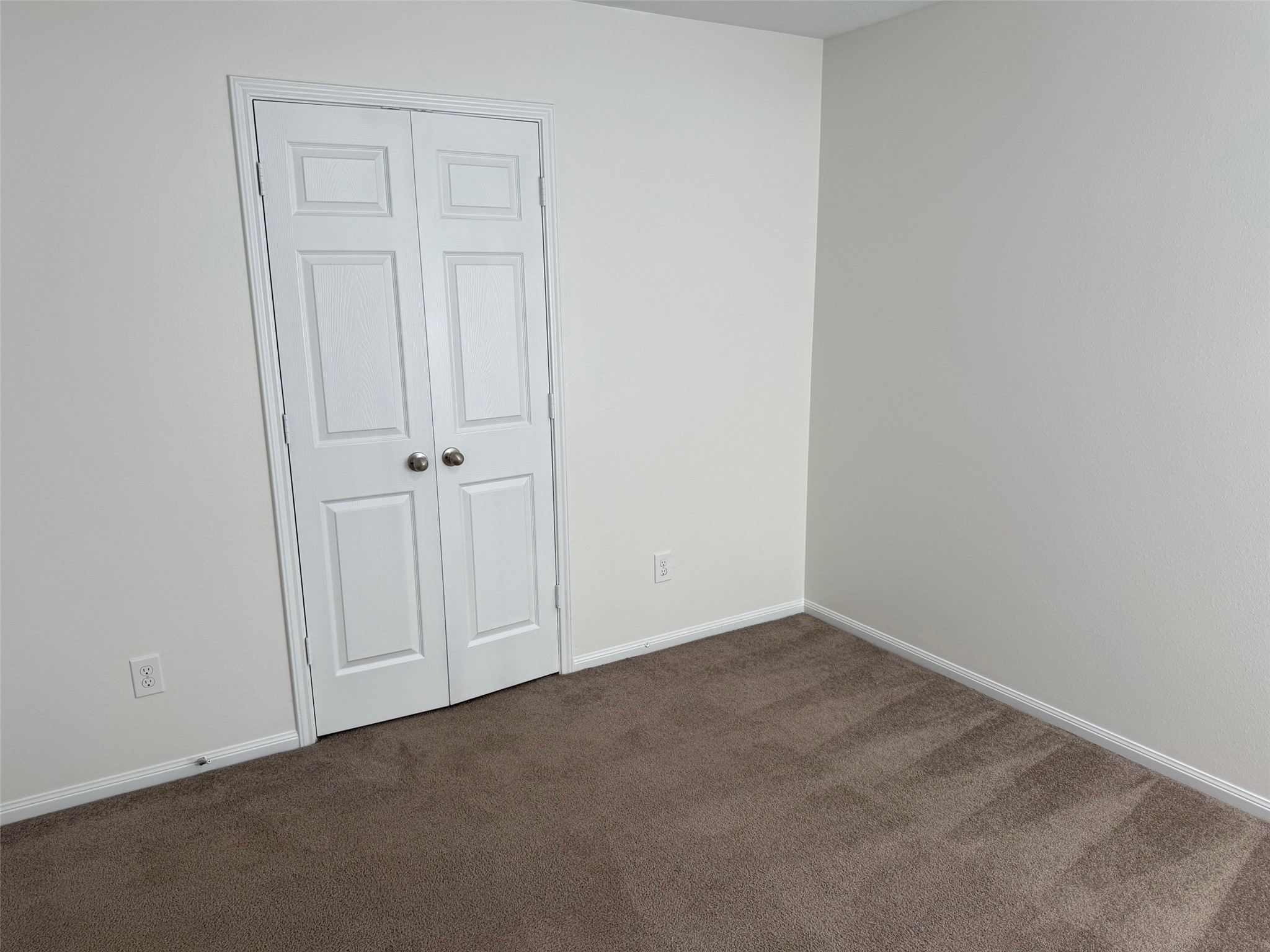16818 Ranger Ridge Drive Cypress, TX 77429 - Photo 27 of 31 a view of an empty room