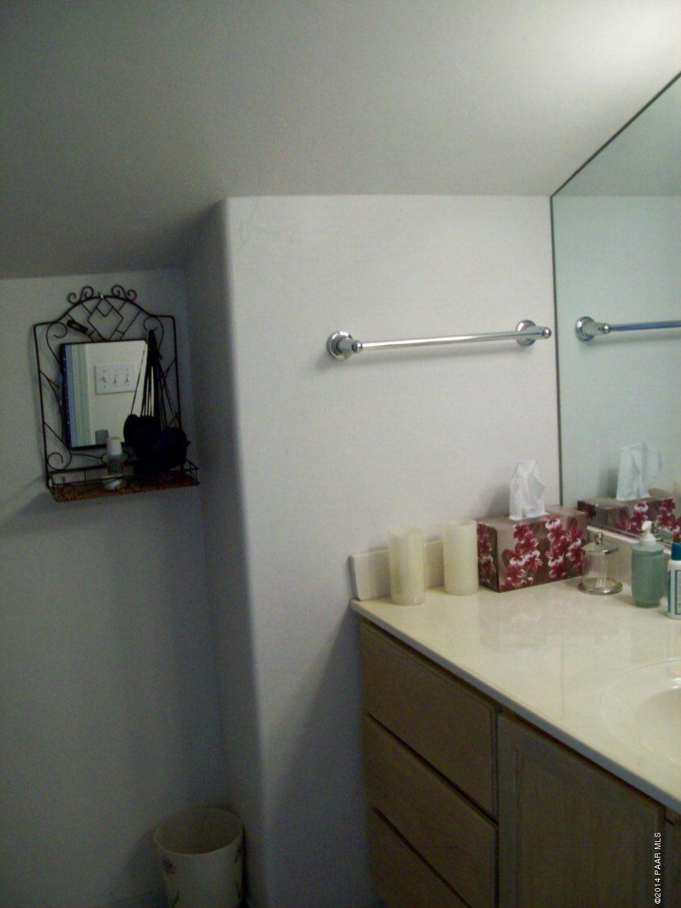 1800 West Big Sky Ranch Road Paulden, AZ 86334 - Photo 16 of 31 master bathroom