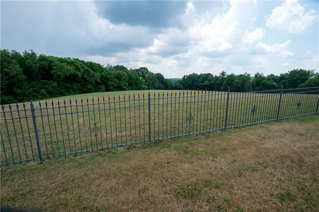 $4,400,000 | 1490 Olde Stable Lane, Moon Township, PA 15108