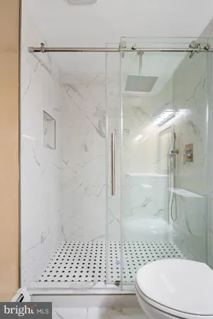 $2,690 | 13303 Knoll Court, Woodbridge, VA 22193