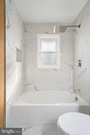 $2,690 | 13303 Knoll Court, Woodbridge, VA 22193