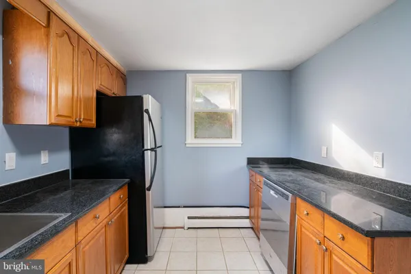 $2,690 | 13303 Knoll Court, Woodbridge, VA 22193