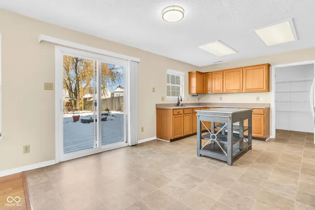 $2,000 | 8818 Browns Valley Lane, Camby, IN 46113