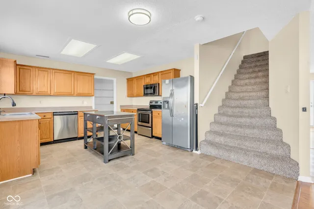 $2,000 | 8818 Browns Valley Lane, Camby, IN 46113