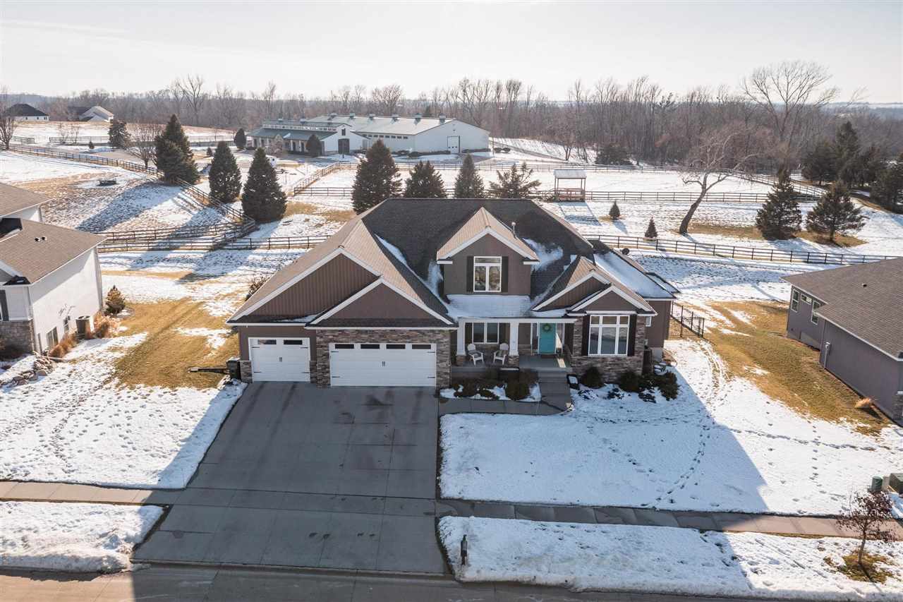 6901 Cottage Ridge Court Cedar Rapids, IA 52411 - Photo 2 of 73 Gallery Image 2