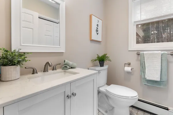 $699,999 | 1 Cote Drive, Pelham, NH 03076