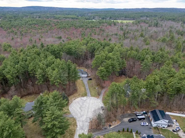 $699,999 | 1 Cote Drive, Pelham, NH 03076