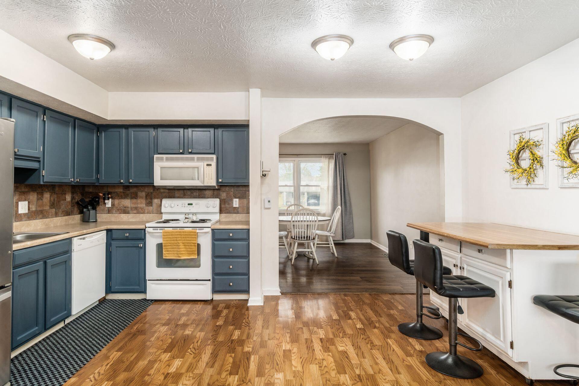 2875 Scenic Road Marion, OH 43302 - Photo 7 of 33 Kitchen - Eating Space