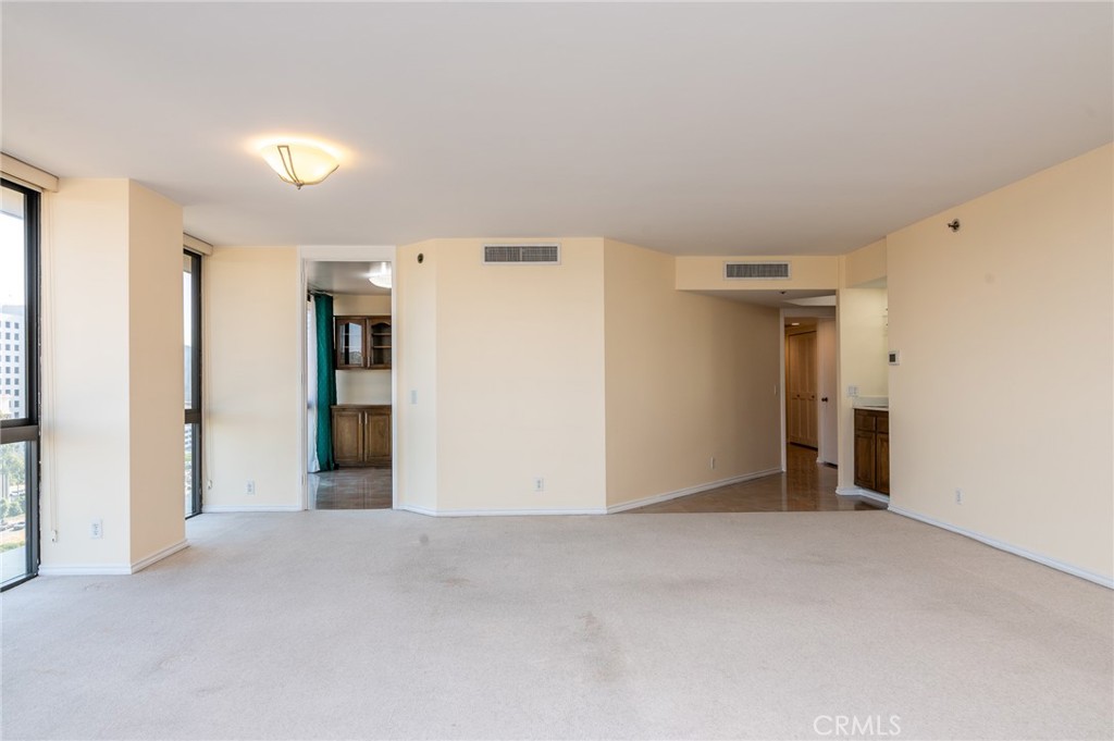 222 Monterey Road, Unit 805 Glendale, CA 91206 - Photo 9 of 49