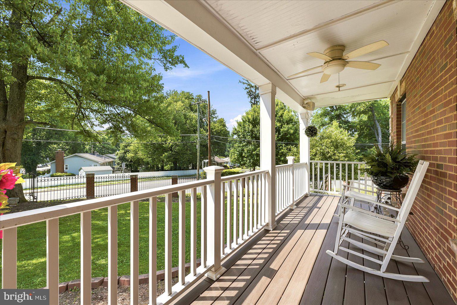 4101 Roberts Road Fairfax, VA 22032 - Photo 2 of 34