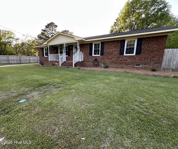 $189,900 | 3468 South George Street, Farmville, NC 27828