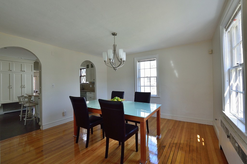 4 Darby Road Milton, MA 02186 - Photo 5 of 28 Gallery Image 5