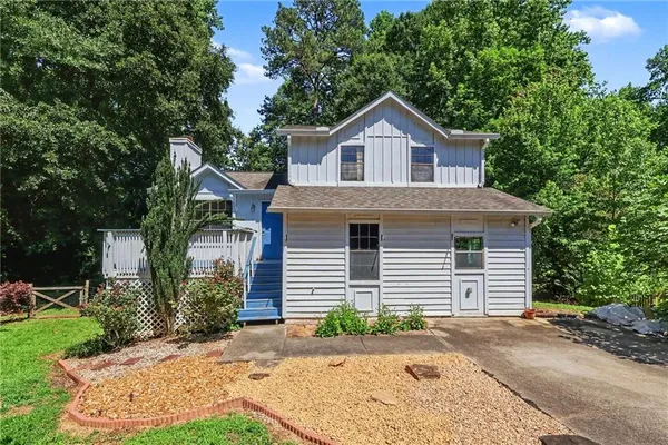 $320,000 | 655 Harvard Drive Northwest, Lilburn, GA 30047
