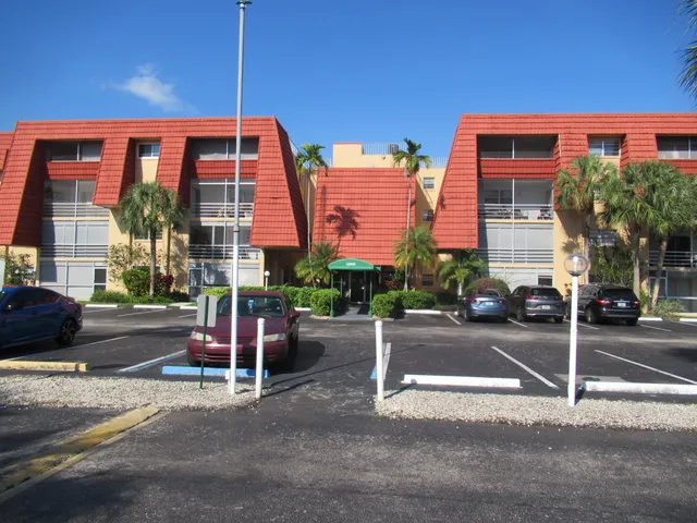 $1,550 | 22605 Southwest 66th Avenue, Unit 410, Boca Raton, FL 33428