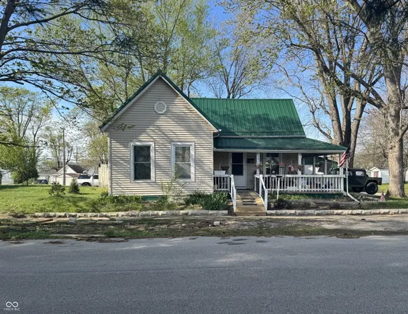 $195,000 | 501 West Jefferson Street, Spencer, IN 47460