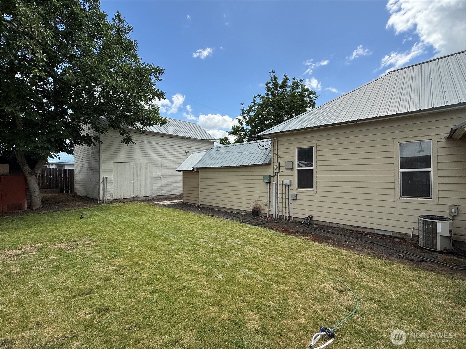 416 East Spring Street Dayton, WA 99328 - Photo 36 of 40
