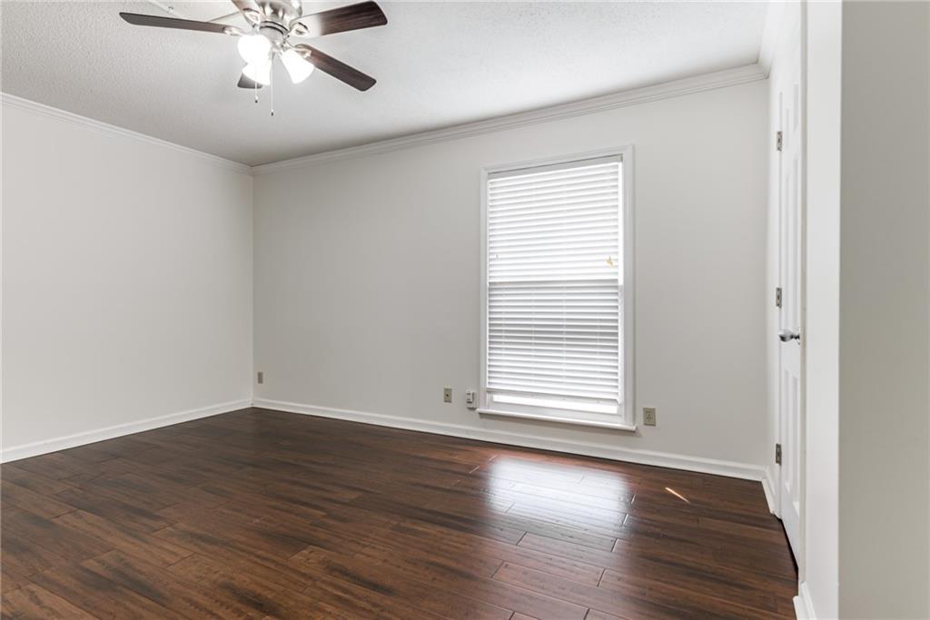 3602 Gillham Road, Unit 4 Kansas City, MO 64111 - Photo 25 of 27