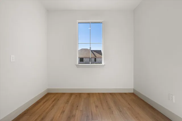 $584,500 | 305 Maple Avenue, New Home, TX 79381