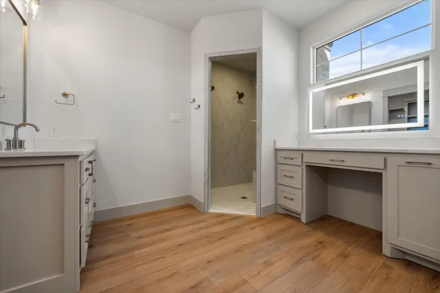 $584,500 | 305 Maple Avenue, New Home, TX 79381