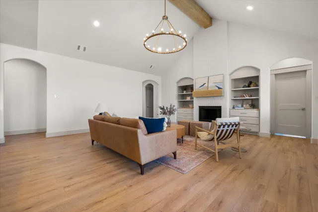 $584,500 | 305 Maple Avenue, New Home, TX 79381