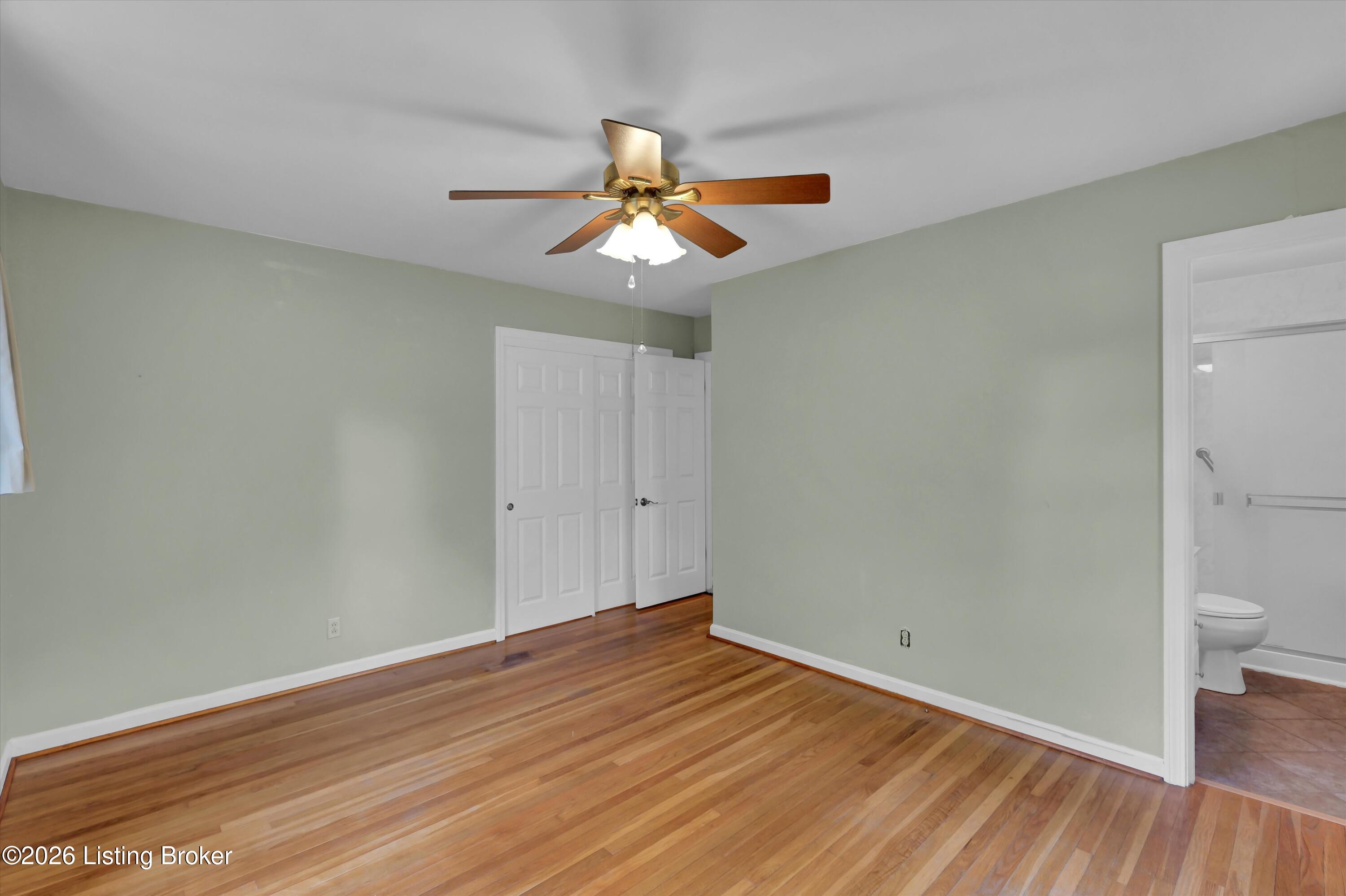 6901 Greenlawn Road Louisville, KY 40222 - Photo 19 of 44 Primary Bedroom with Full Primary Bathroom