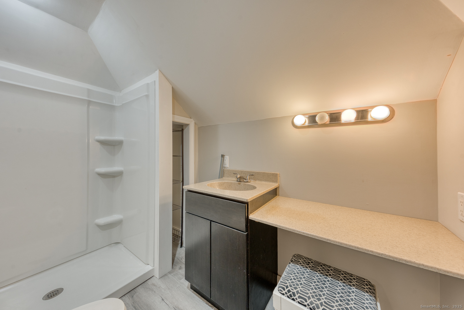 173 Chestnut Avenue Torrington, CT 06790 - Photo 26 of 38