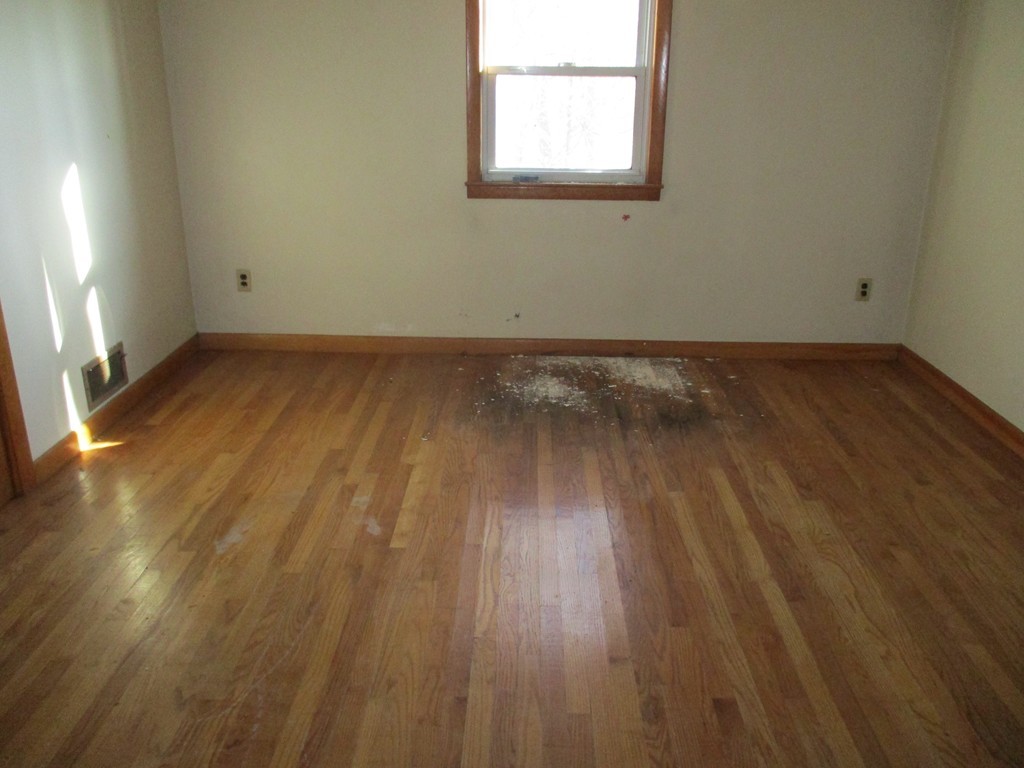 147 Gore Road Webster, MA 01570 - Photo 13 of 17 Gallery Image 13