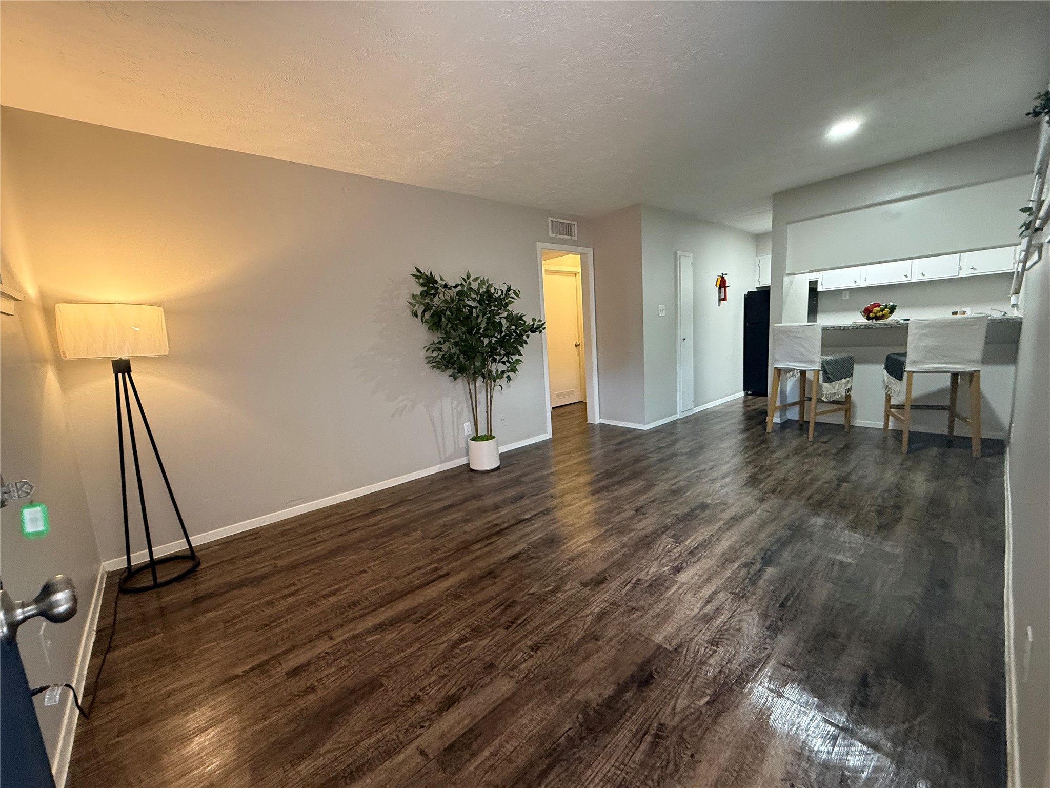 9733 Neuens Road, Unit 10 Houston, TX 77080 - Photo 6 of 9
