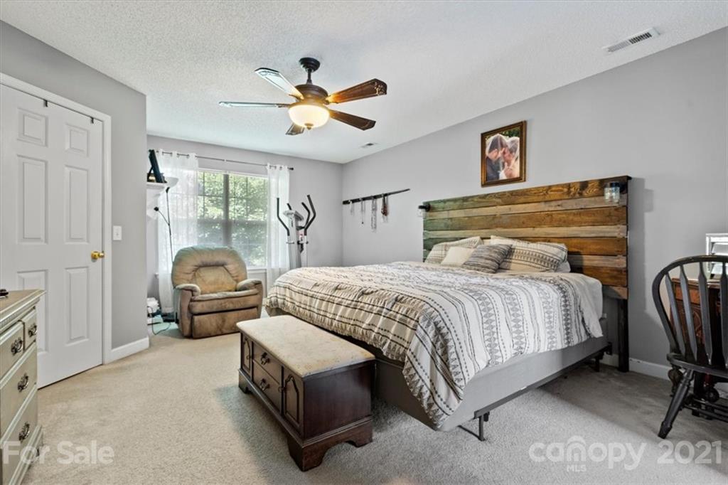 1019 Valley Forge Road Clover, SC 29710 - Photo 11 of 22 Gallery Image 11