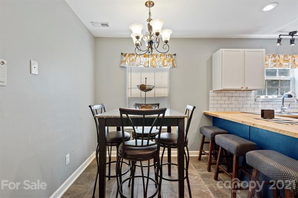 1019 Valley Forge Road Clover, SC 29710 - Photo 9 of 22 Gallery Image 9