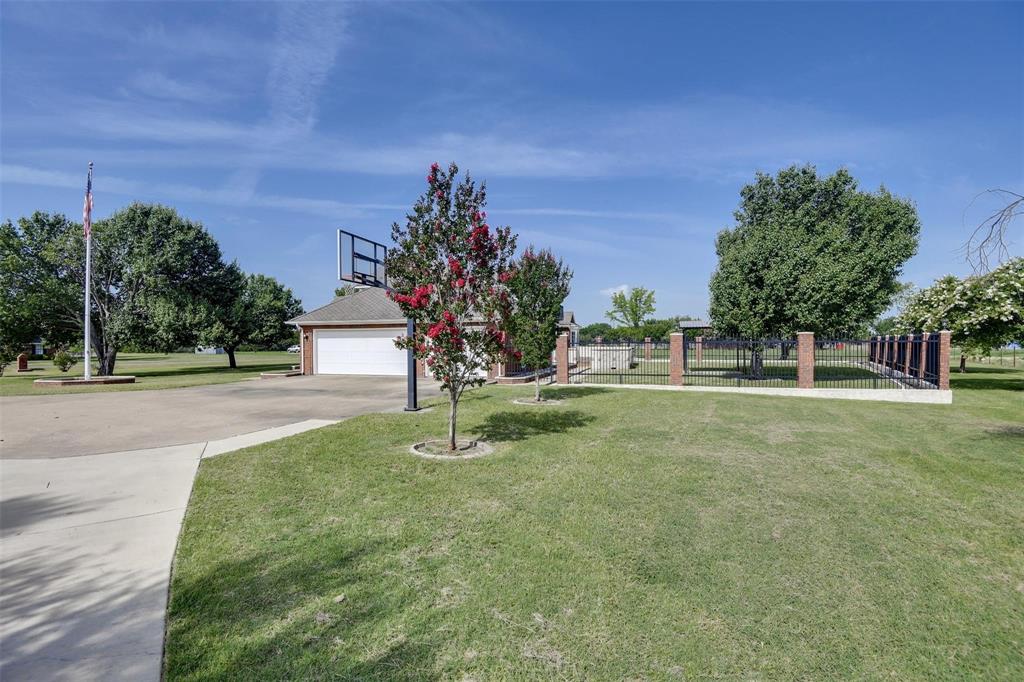 6603 Champion Road Midlothian, TX 76065 - Photo 30 of 33