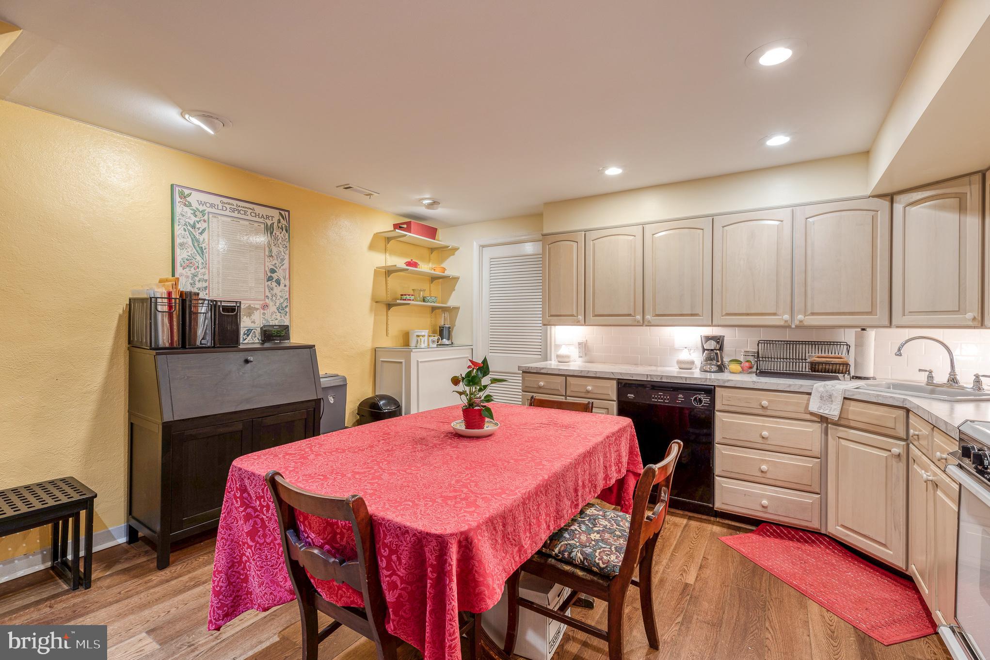 1713 Rodman Street Philadelphia, PA 19146 - Photo 12 of 23 Gallery Image 12