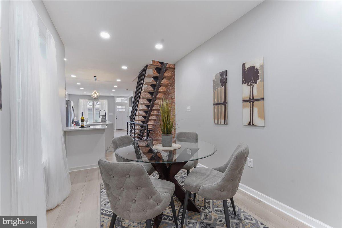 1730 South 20th Street Philadelphia, PA 19145 - Photo 10 of 27 Dining Room