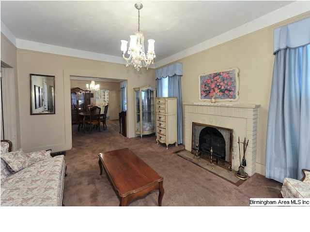 612 Alice Street Bessemer, AL 35022 - Photo 3 of 32
