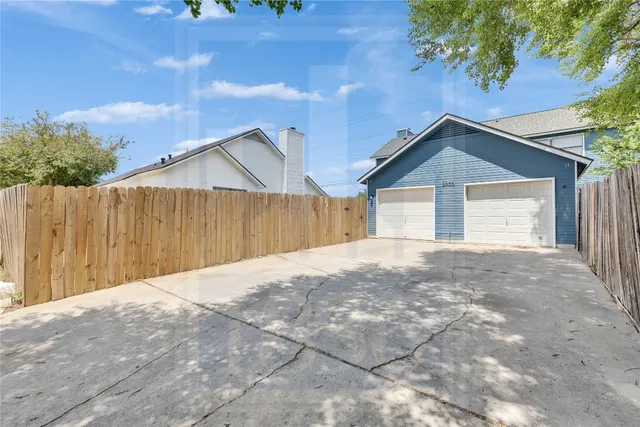 $1,395 | 2905 West Slaughter Lane, Unit A, Austin, TX 78748