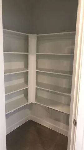 $2,150 | 421 Robin Court, Angleton, TX 77515