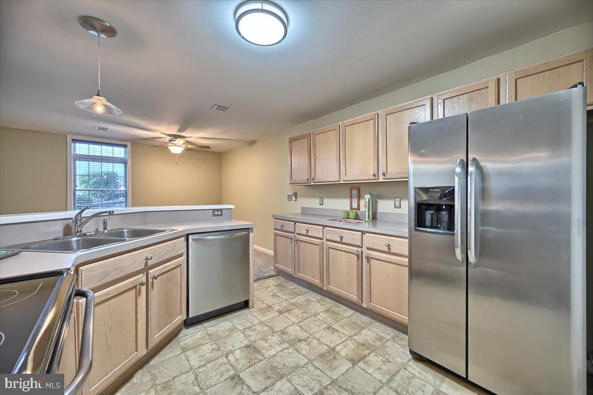 4517 Deer Path Road Harrisburg, PA 17110 - Photo 10 of 36 Matching 4-piece APPLIANCES