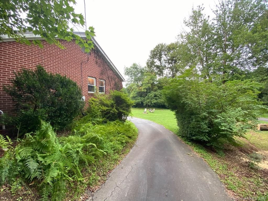 96 Morris Road Brevard, NC 28712 - Photo 24 of 30 Gallery Image 24