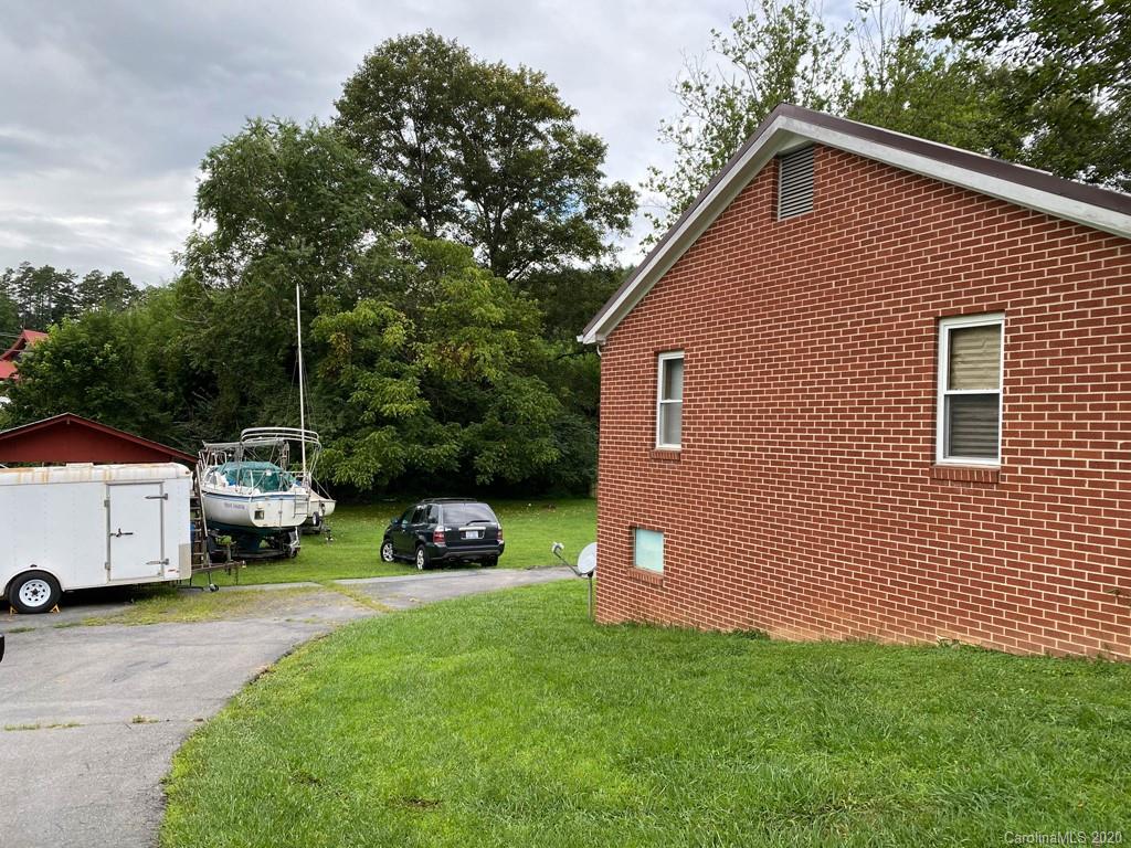 96 Morris Road Brevard, NC 28712 - Photo 29 of 30 Gallery Image 29
