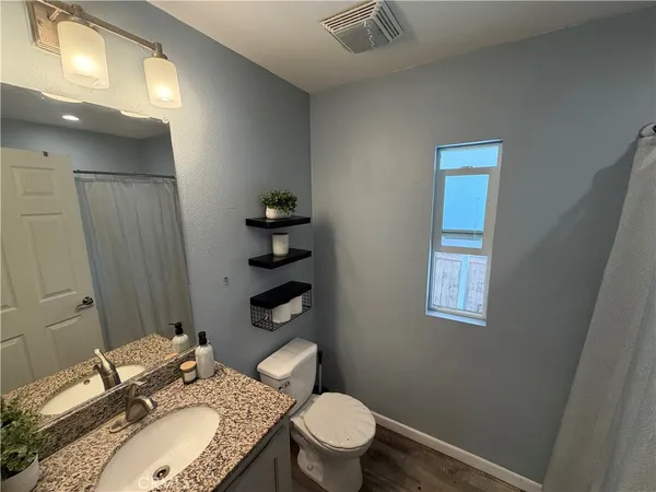 $210,000 | 12700 Elliott Avenue, Unit 432, El Monte, CA 91732