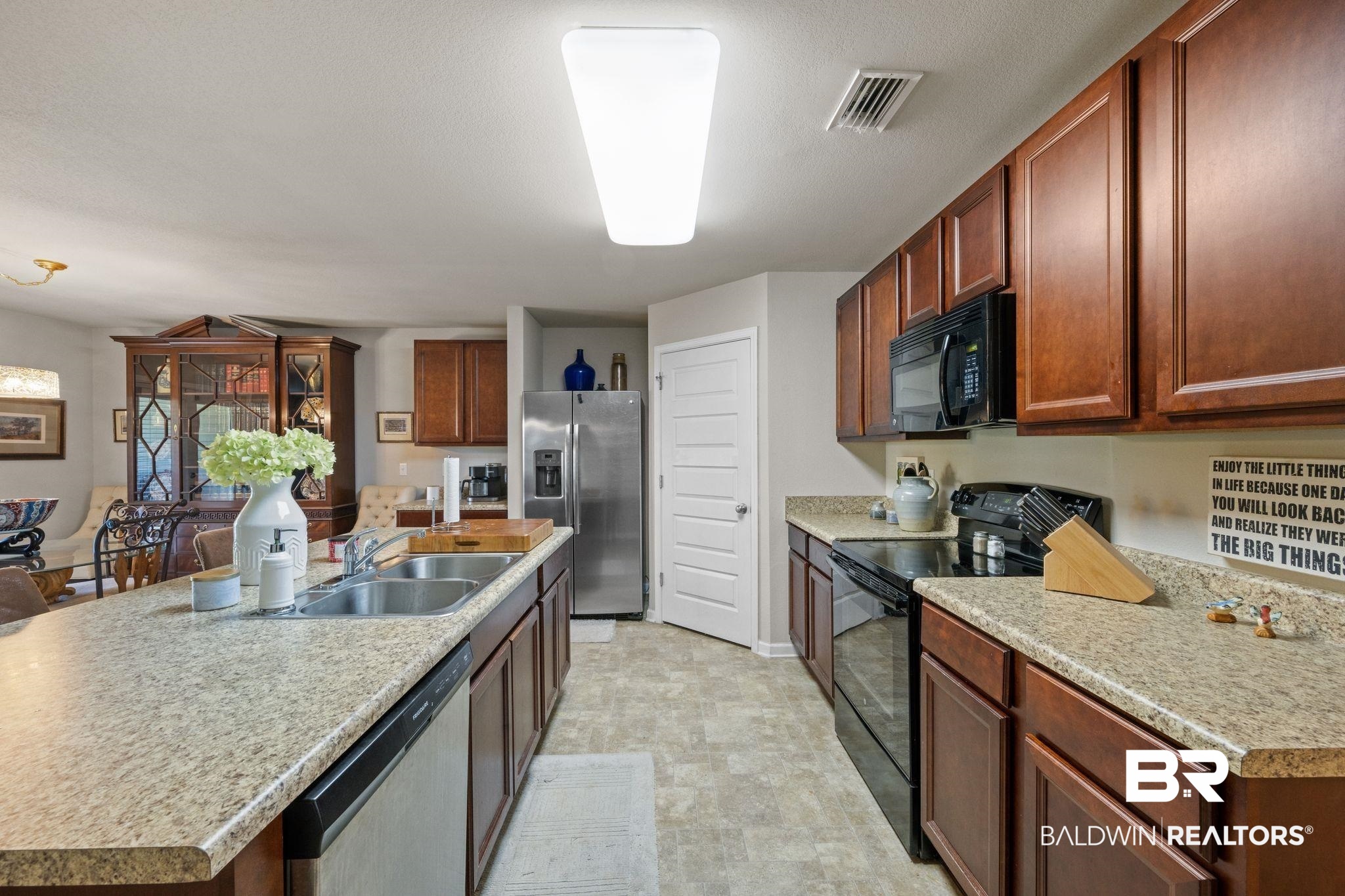 928 Summerton Drive Foley, AL 36535 - Photo 12 of 45