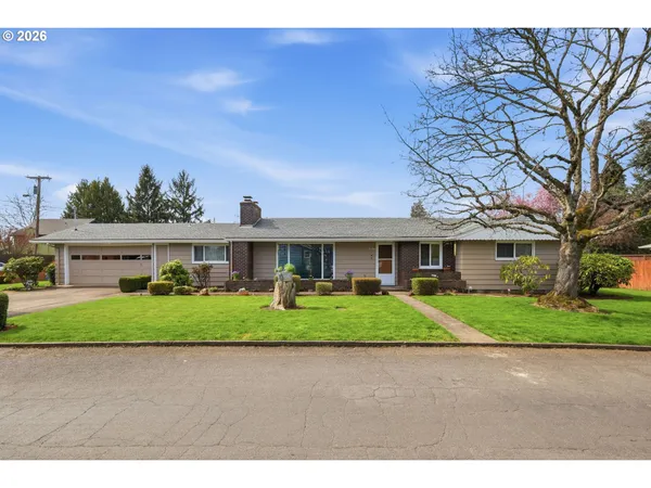 $420,000 | 1420 Evergreen Drive, Eugene, OR 97404