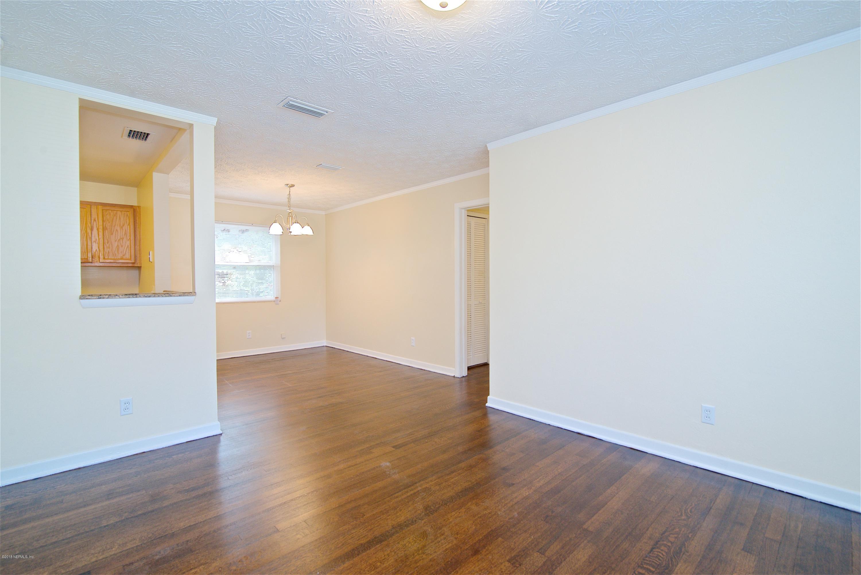 2433 Gaillardia Road Jacksonville, FL 32211 - Photo 3 of 21 LiR to DR