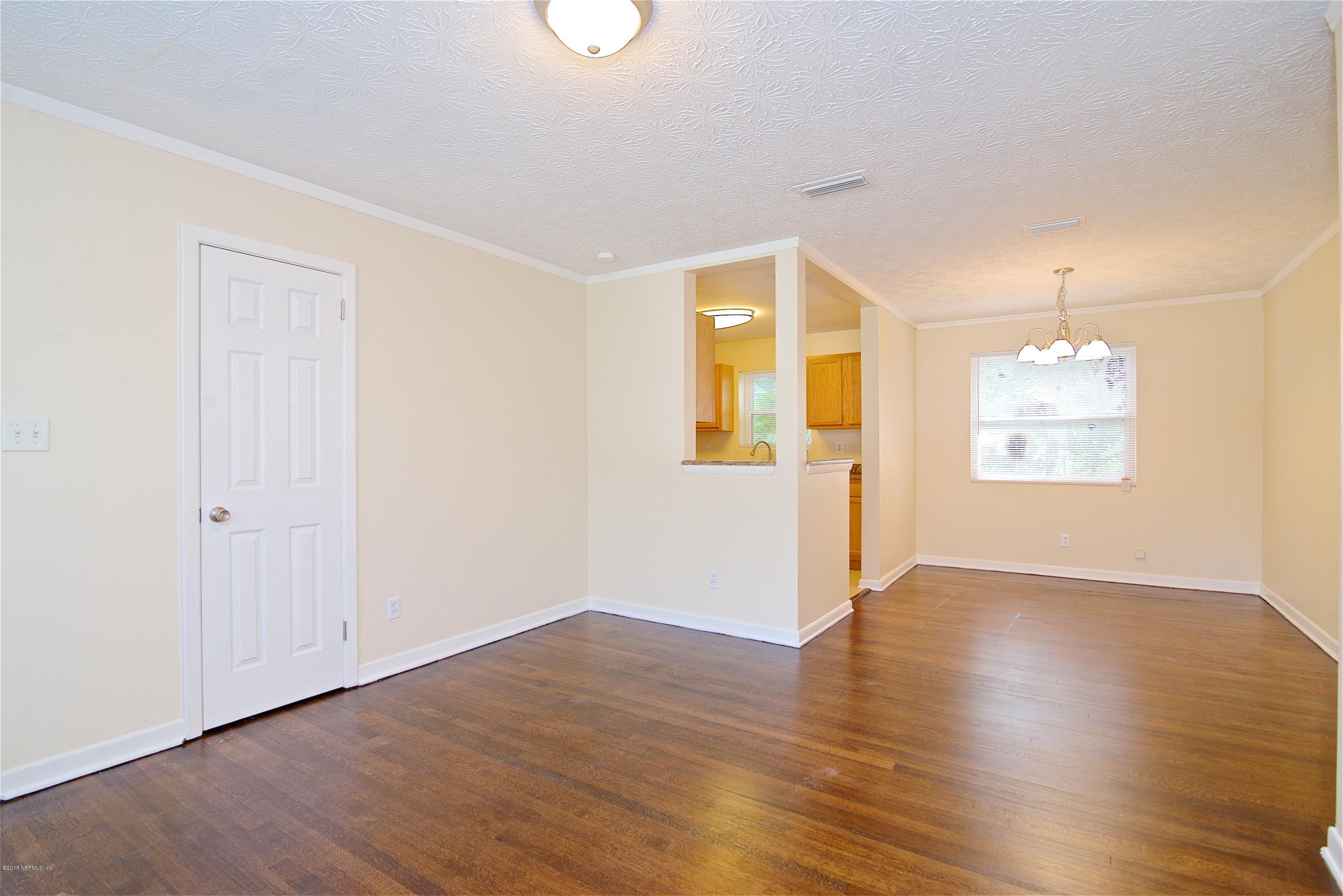 2433 Gaillardia Road Jacksonville, FL 32211 - Photo 4 of 21 LR to Kit Window