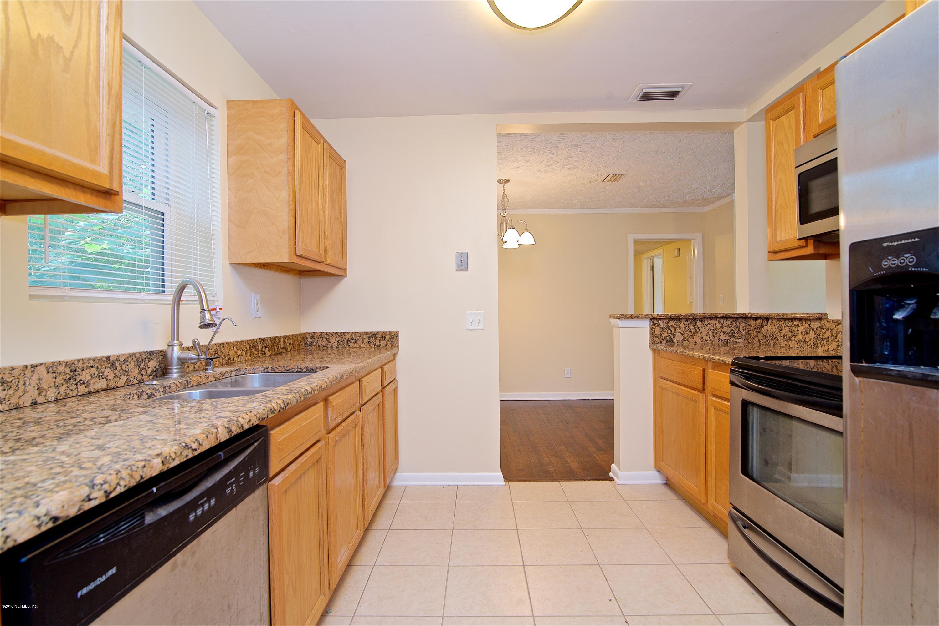 2433 Gaillardia Road Jacksonville, FL 32211 - Photo 7 of 21 Kitchen